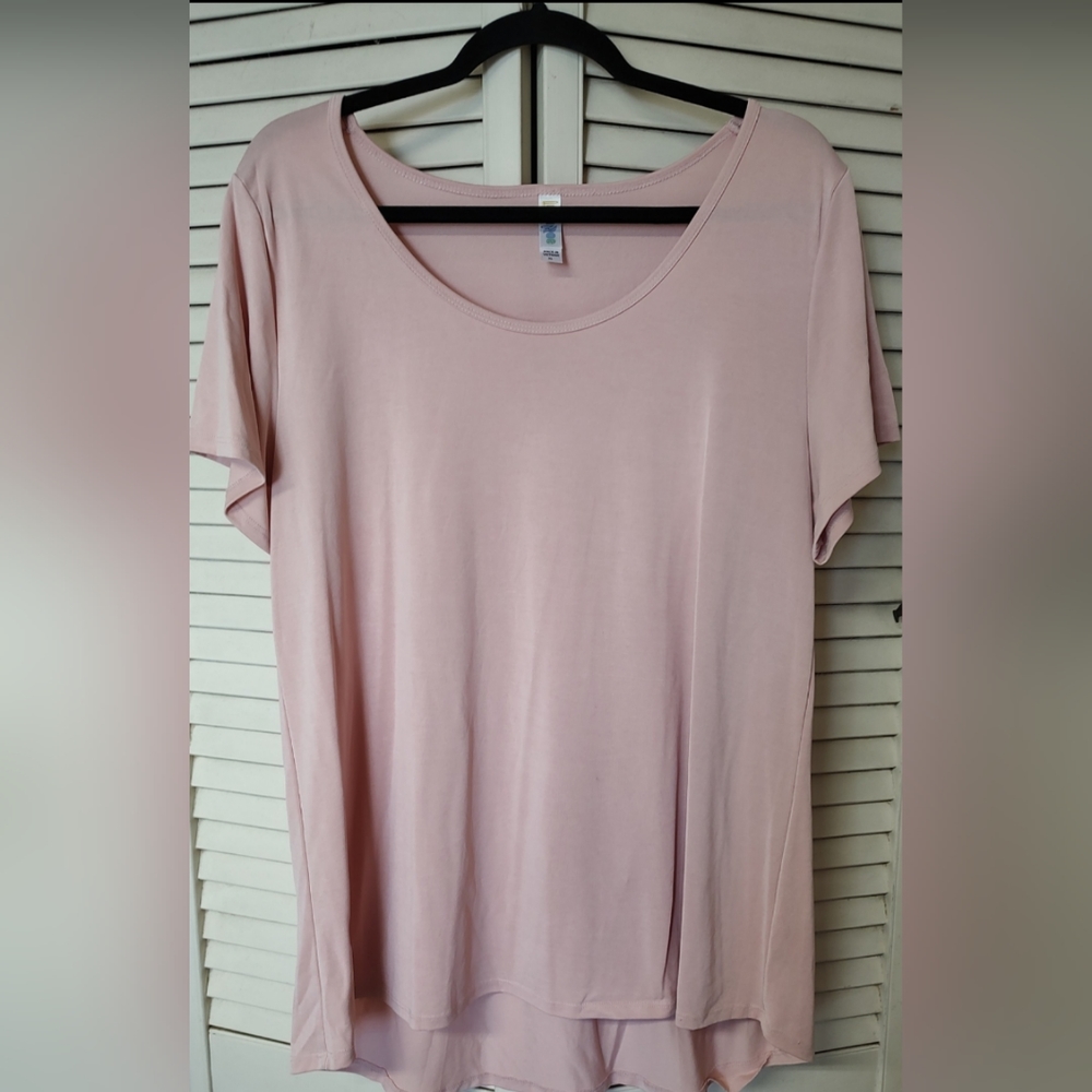 Lularoe Classic Tee, XL, Pink